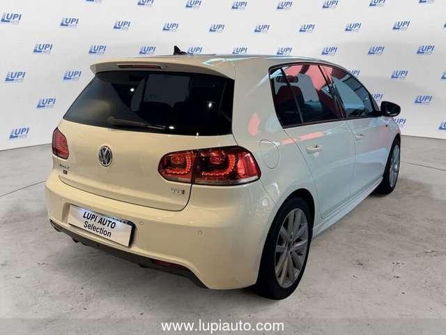 Volkswagen Golf 1.6 tdi Highline 5p dsg