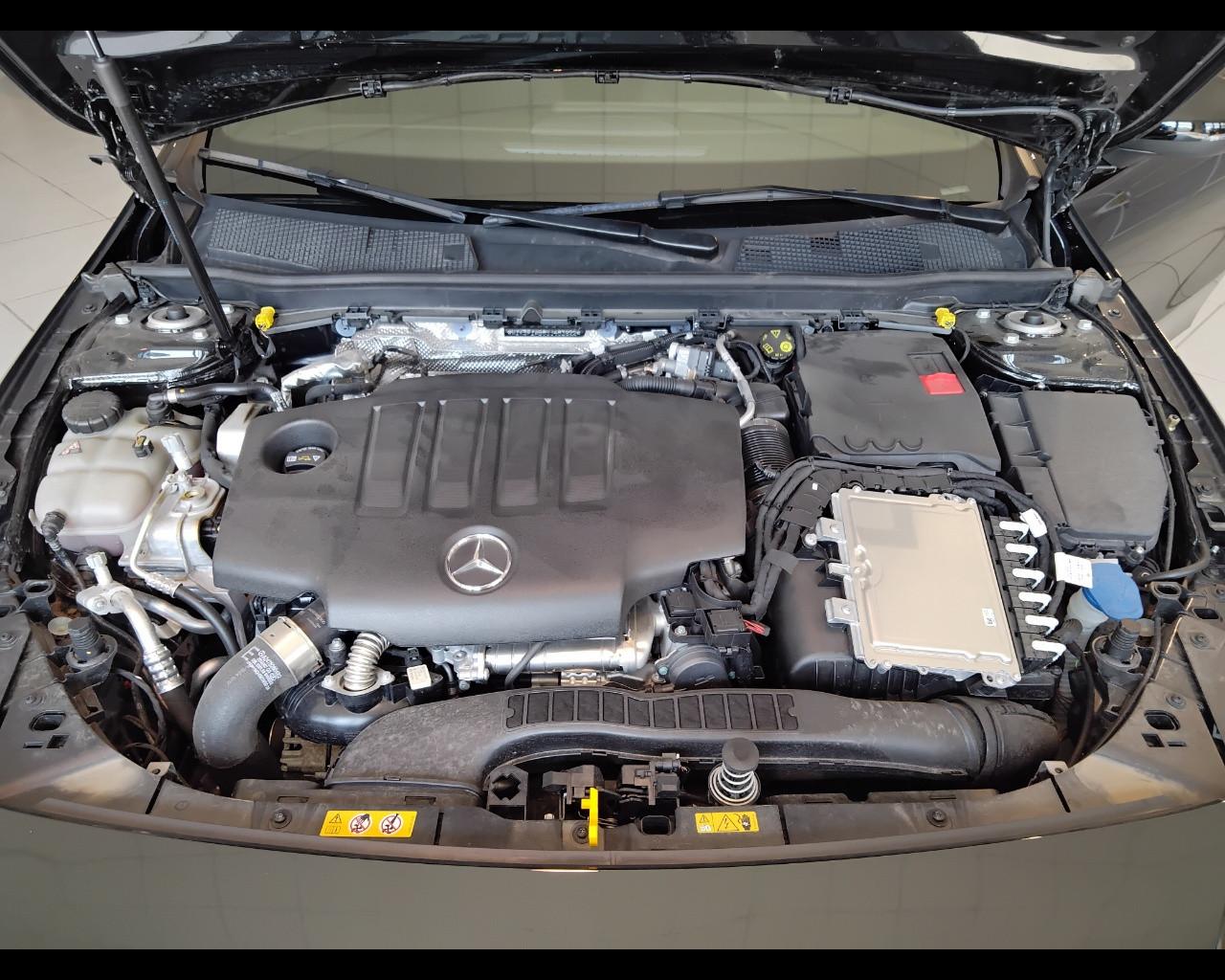 Mercedes-Benz Classe A - W177 2023 - A 180 d AMG Line Advanced Plus auto