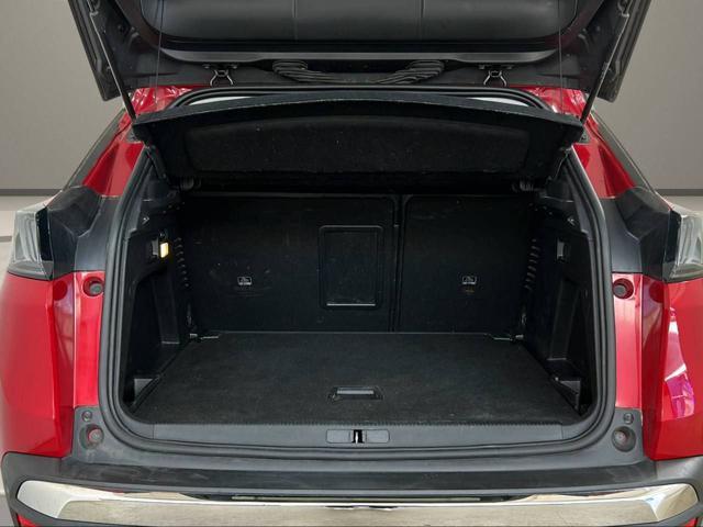 PEUGEOT 3008 BlueHDi 130 S&S EAT8 Allure
