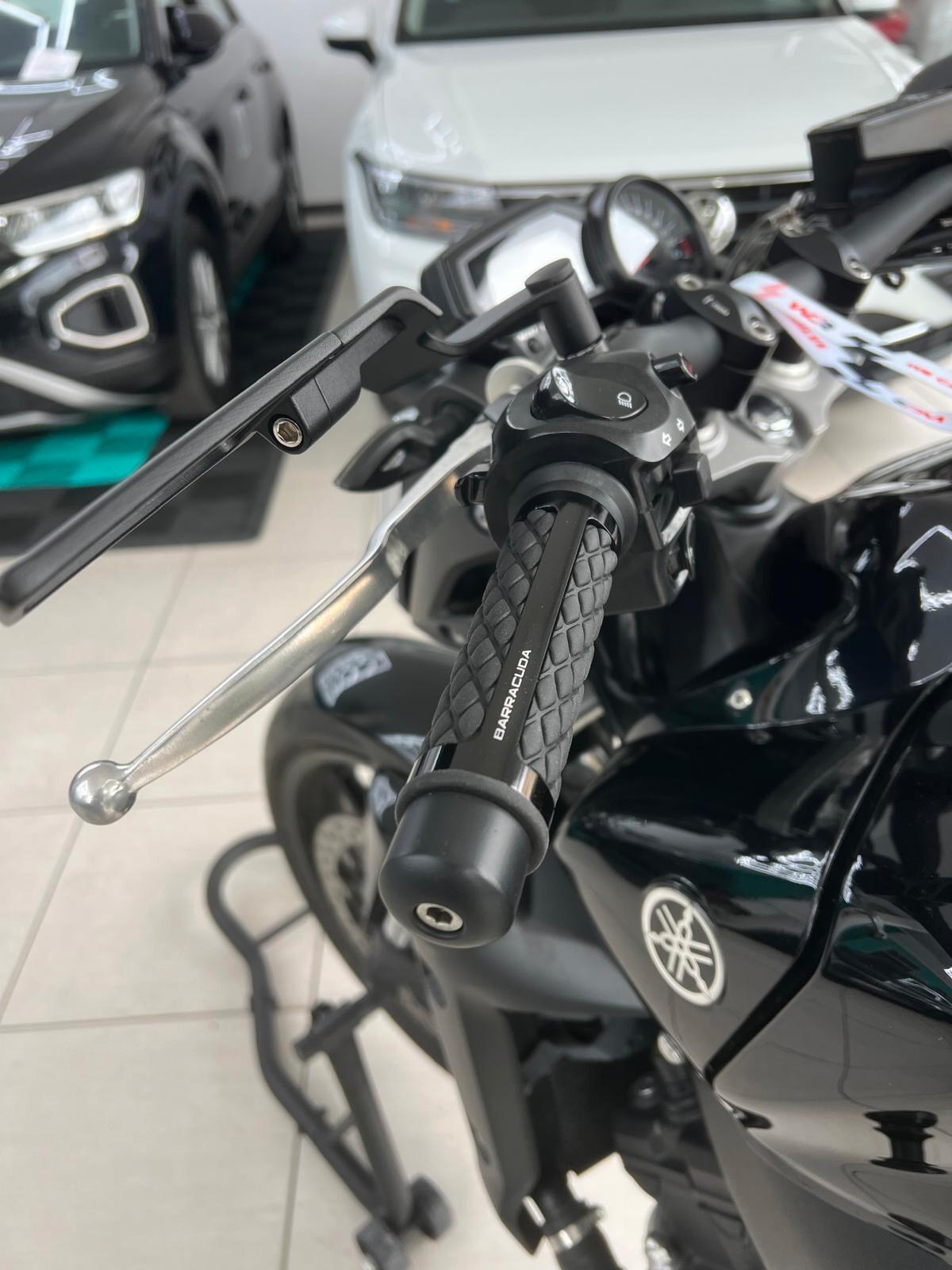 Yamaha FZ1