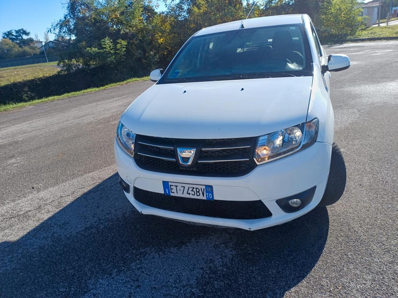 Dacia Sandero 1.5 dCi 8V 75CV Lauréate