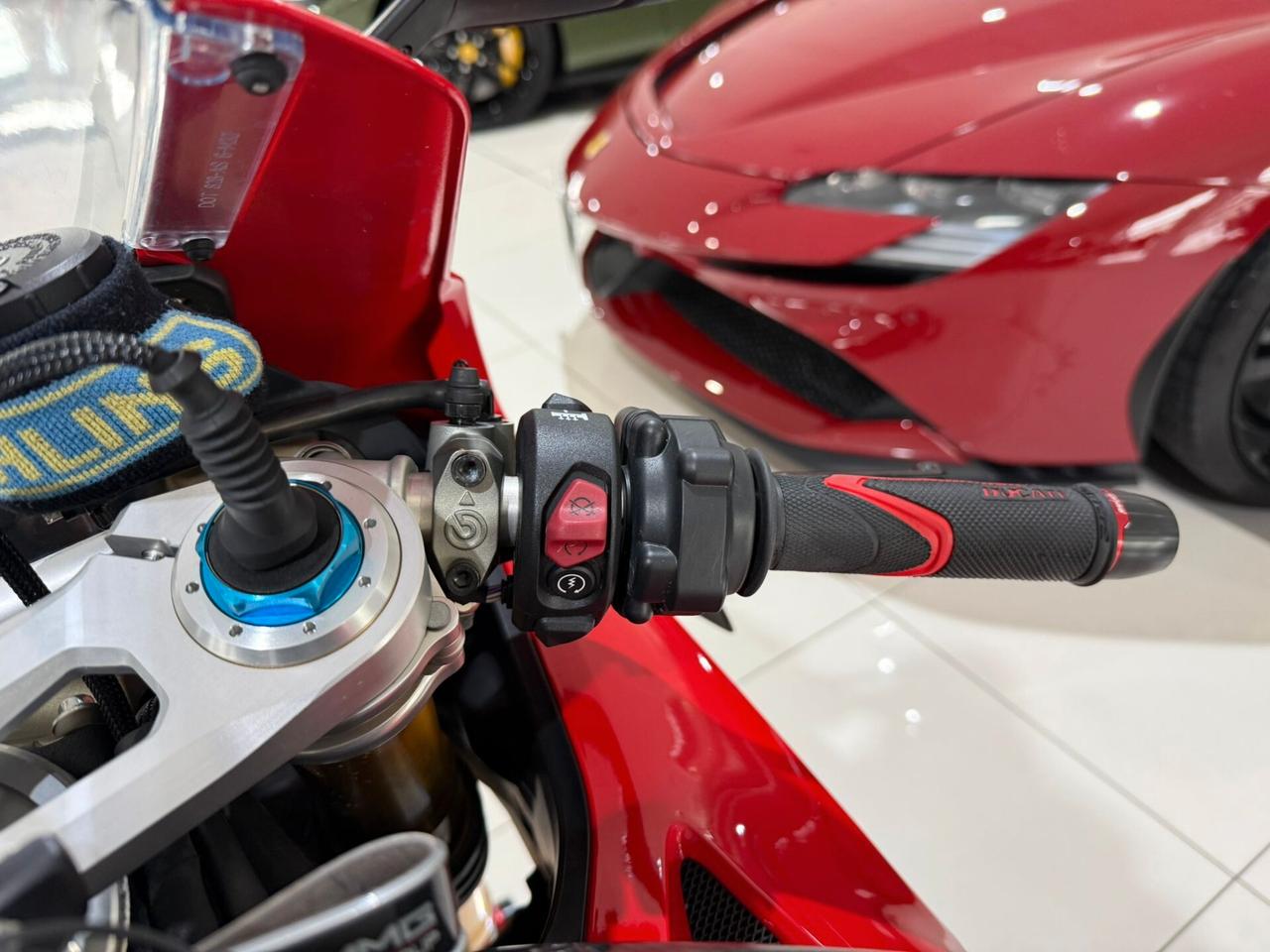 Ducati Panigale V4 S