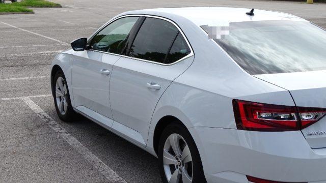 SKODA Superb 1.6 TDI, 120CV, manuale, "Executive", Garanzia..