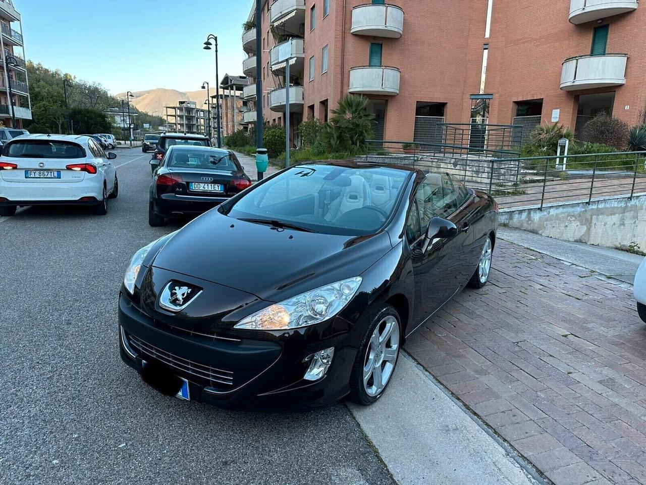 Peugeot 308 1.6 THP 150CV CC Féline