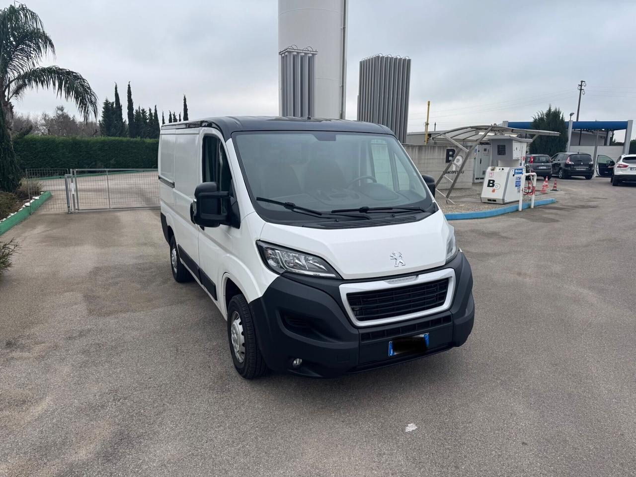 PEUGEOT BOXER 2.2 130CV TETTO BICOLOR NERO-2015 GARANZIA 24 MESI