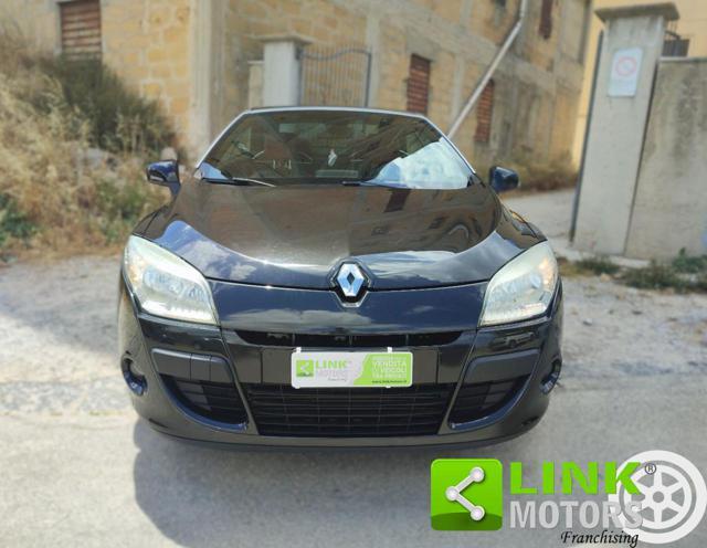 RENAULT Megane Mégane C-C 1.5 dCi 110CV Luxe