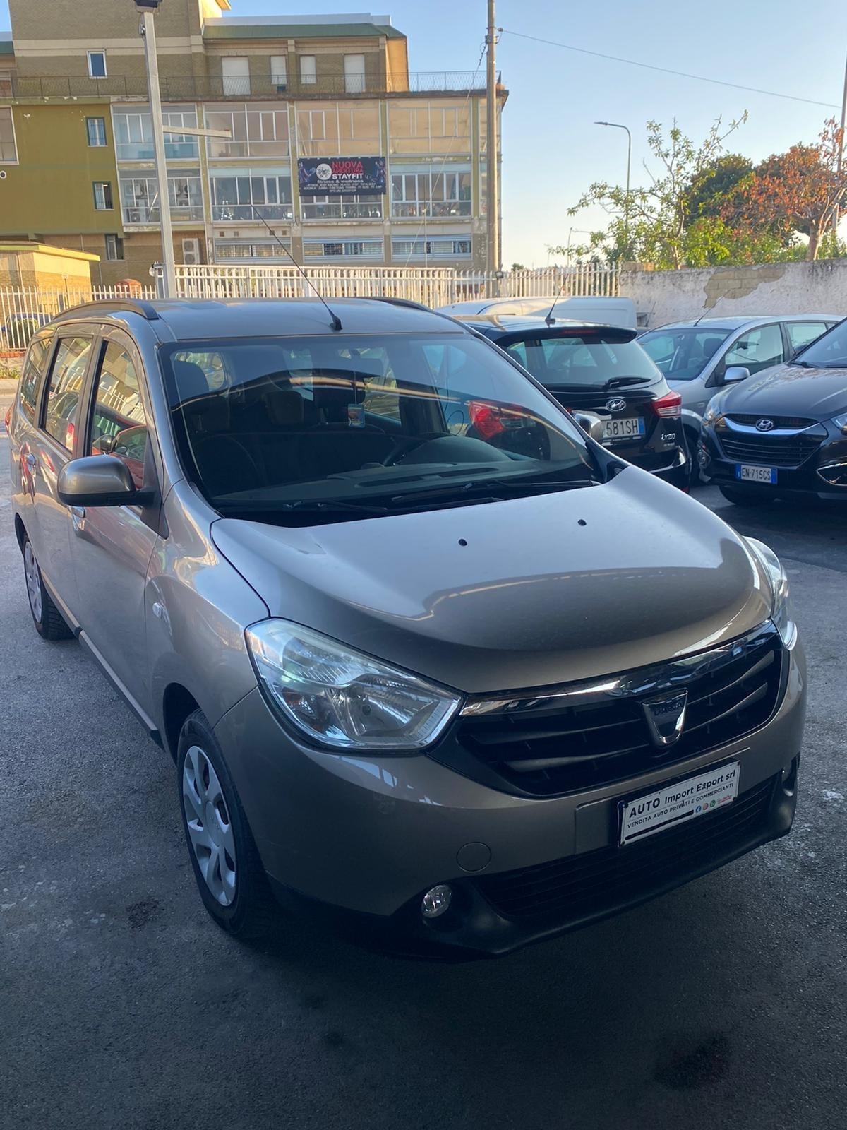 Dacia Lodgy 1.5 dCi lFine 2015 Full Navi TAGLIANDATA