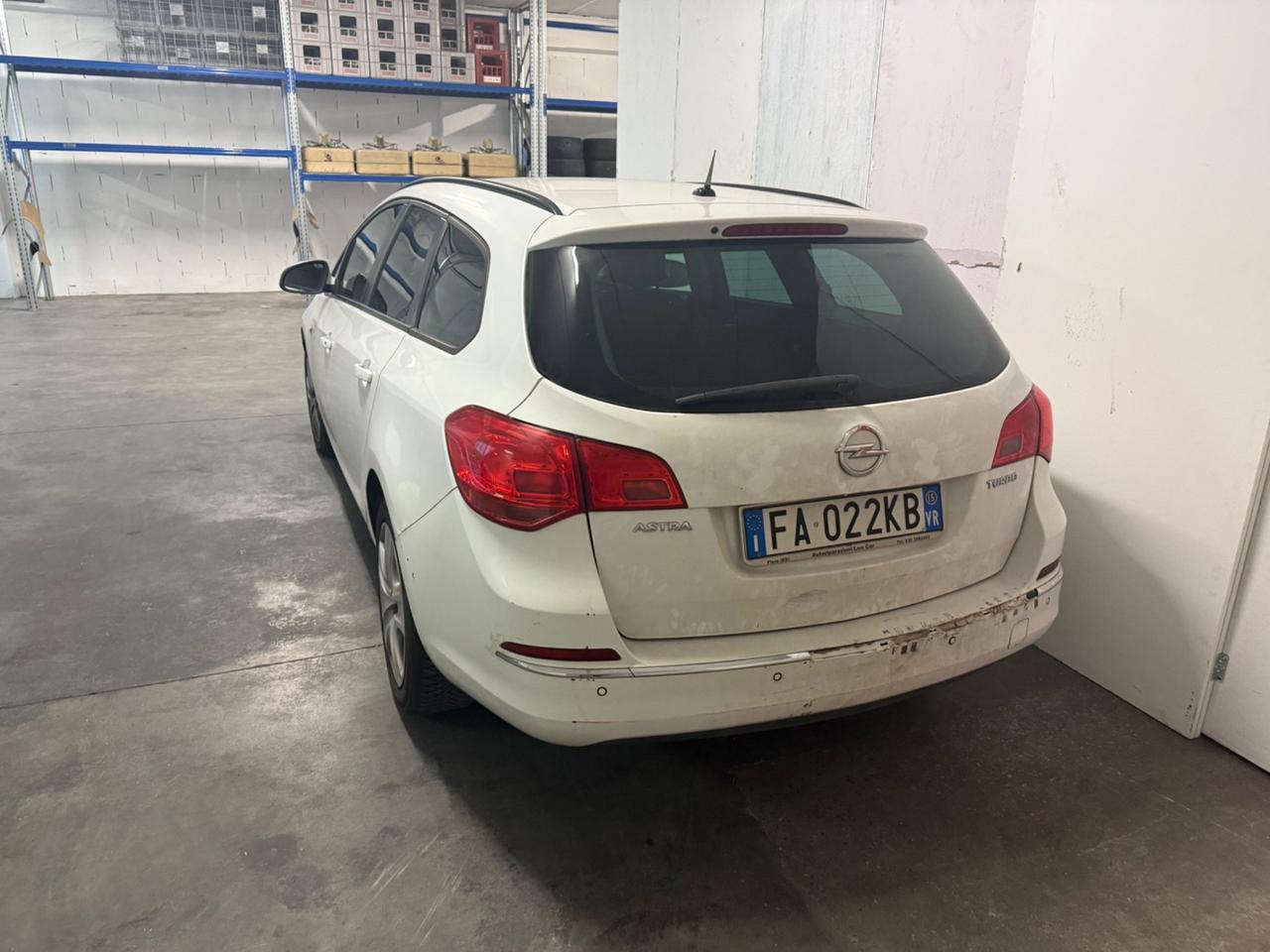 Opel Astra 1.4 Turbo 140CV Sports Tourer Cosmo