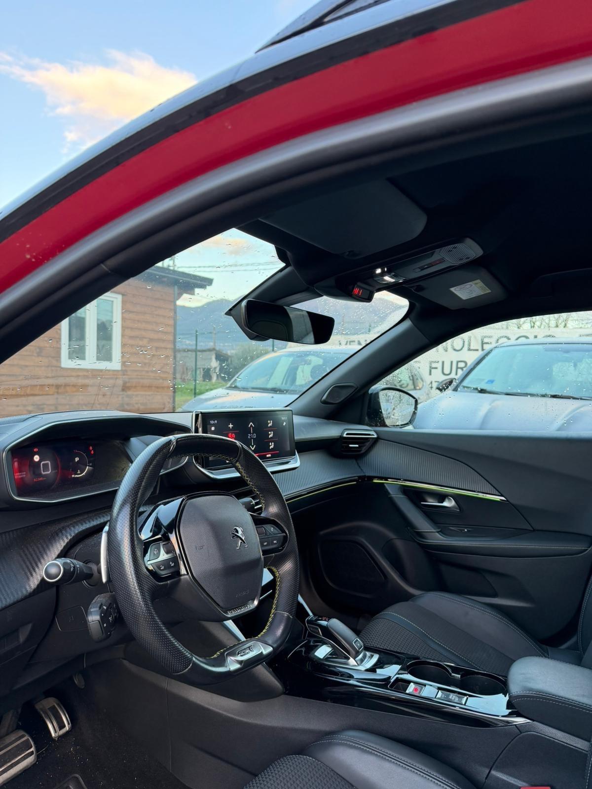 Peugeot 2008 PureTech 130 S&S GT Line