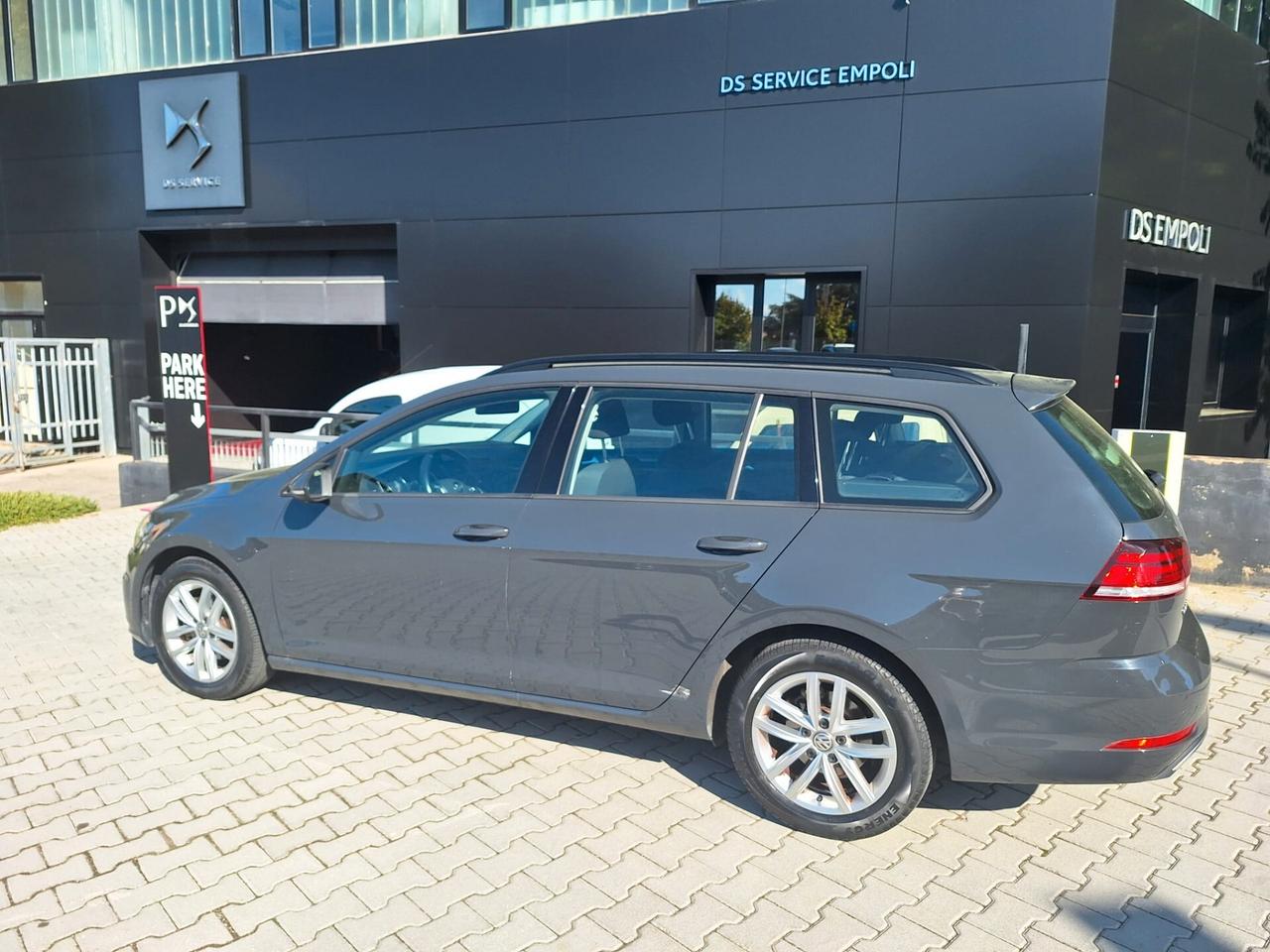 Volkswagen Golf Variant Business 1.6 TDI 115 CV Bmt IVA ESPOSTA