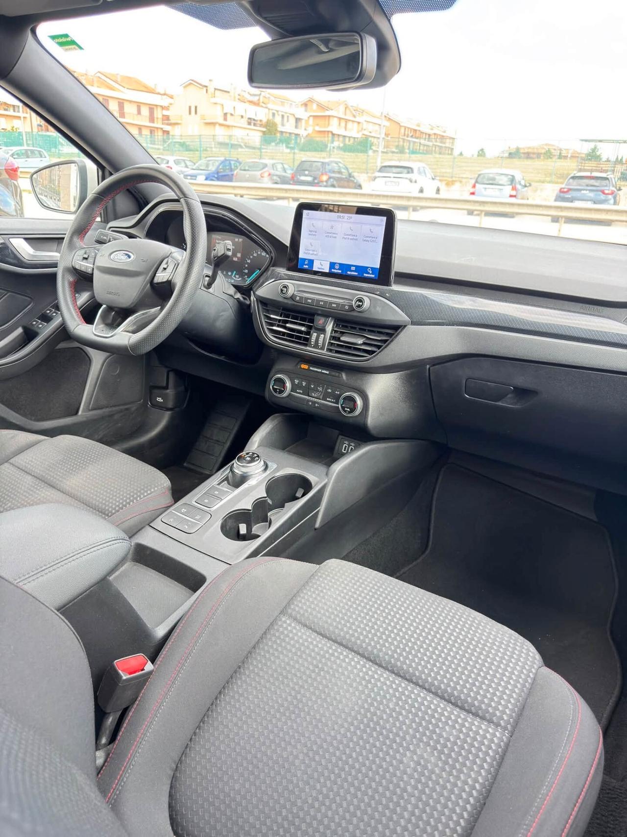 Ford Focus 1.5 EcoBlue 120 CV automatico SW ST-Line