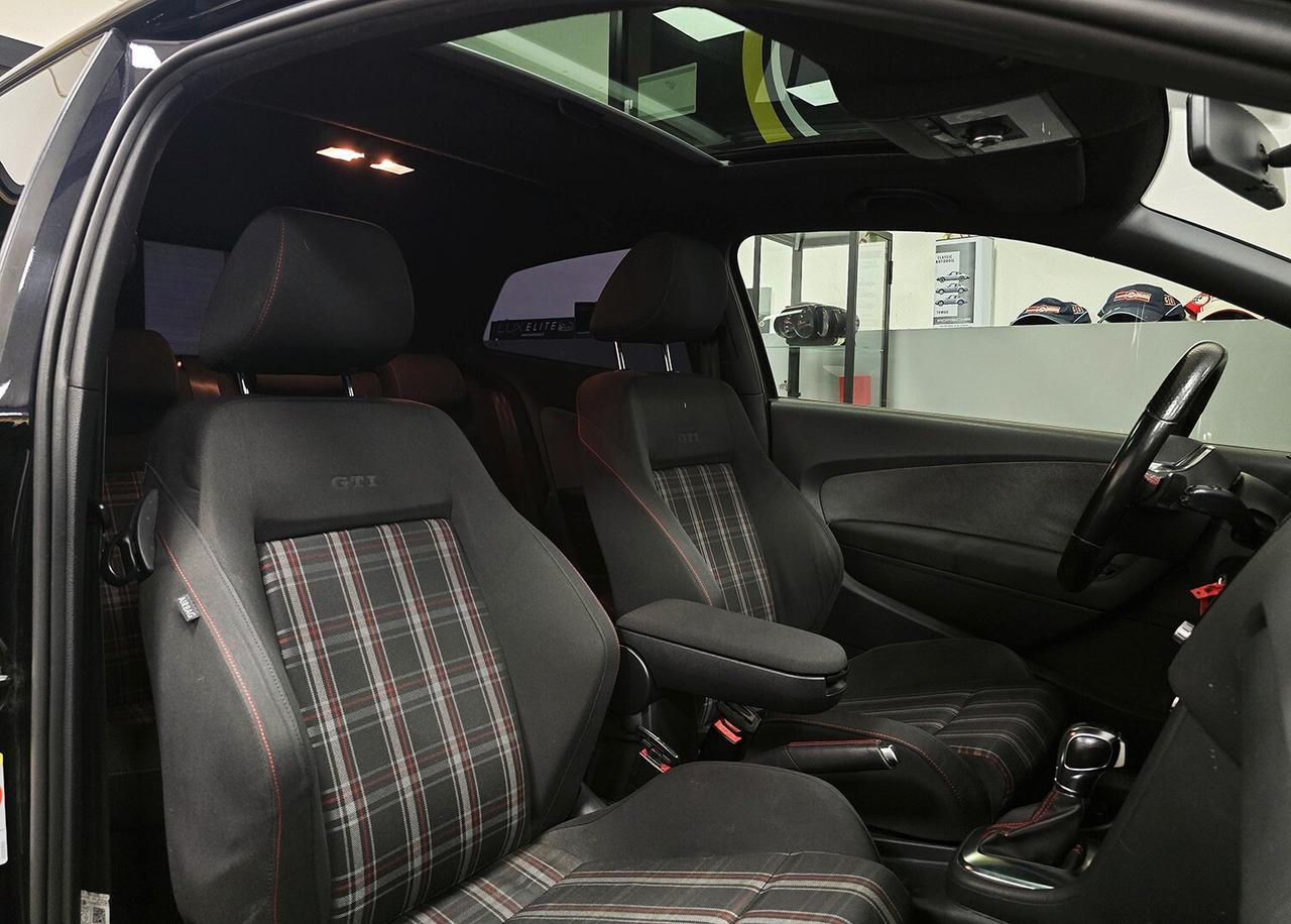 Volkswagen Polo V 1.4 TSI GTI 180CV FULL BLACK_SCARICO_TETTO_GAR12