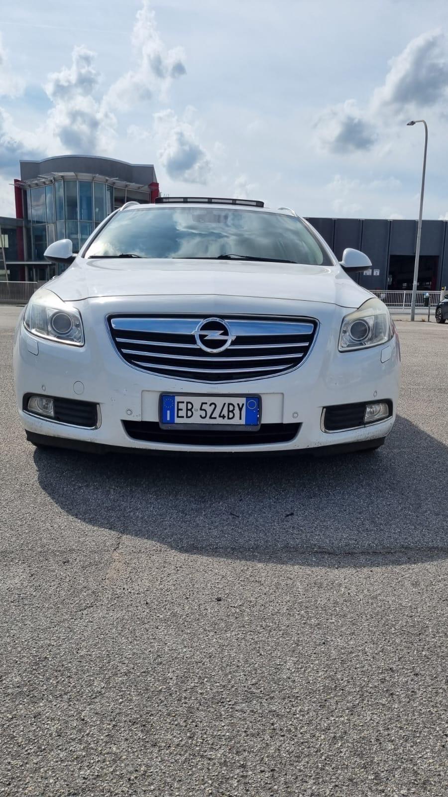 Opel Insignia 2.0 CDTI CAMBIO DA RIVEDERE