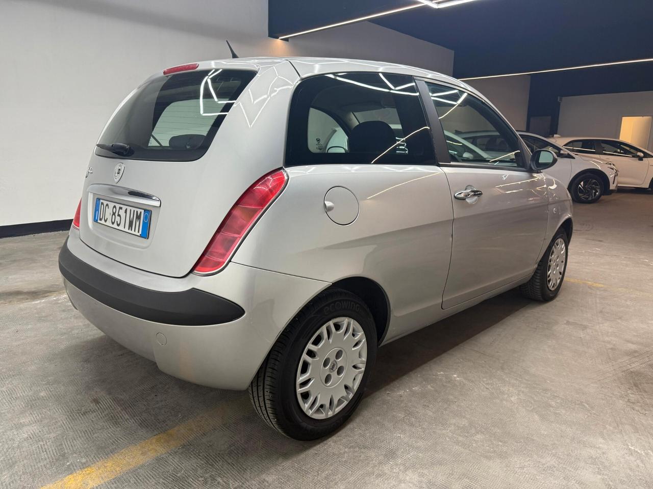 Lancia Ypsilon 1.2 Oro
