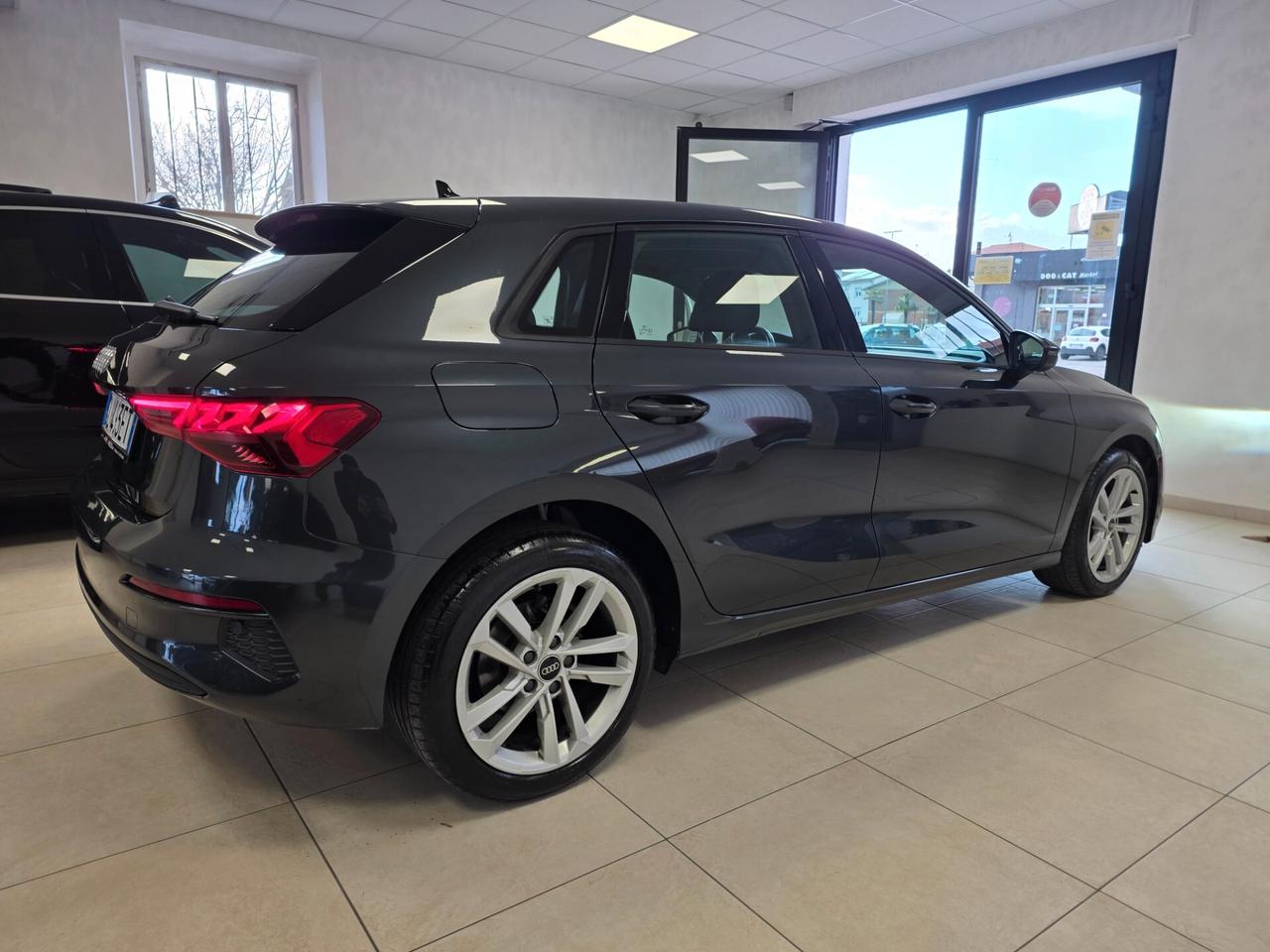 Audi A3 Sedan 30 TDI Business Advanced