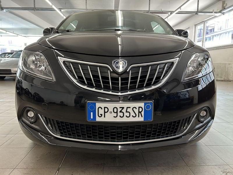 Lancia Ypsilon 1.0 FireFly 5 porte S&S Hybryd Gold