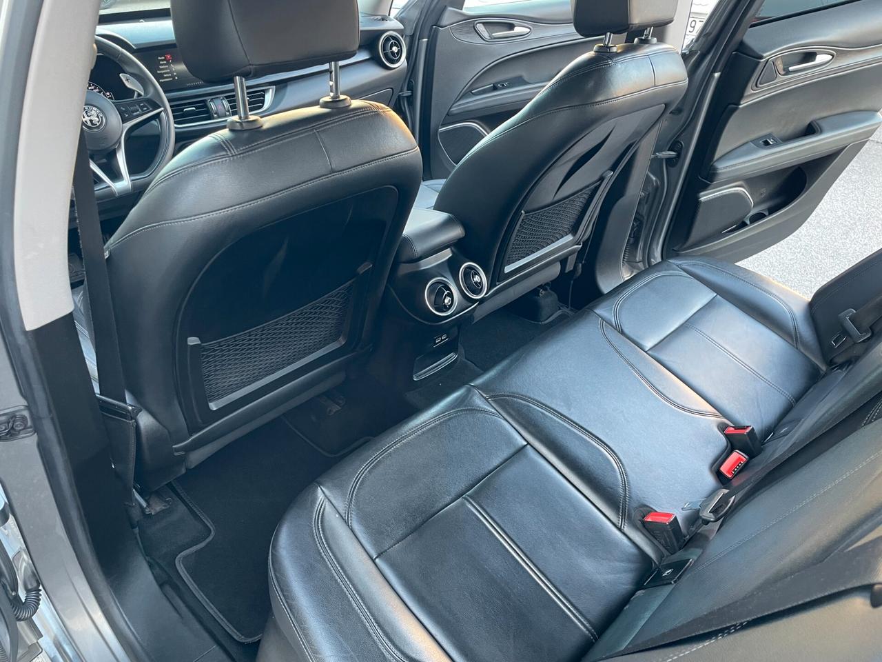 Alfa Romeo Stelvio 2.2 Turbodiesel 210 CV AT8 Q4 Business