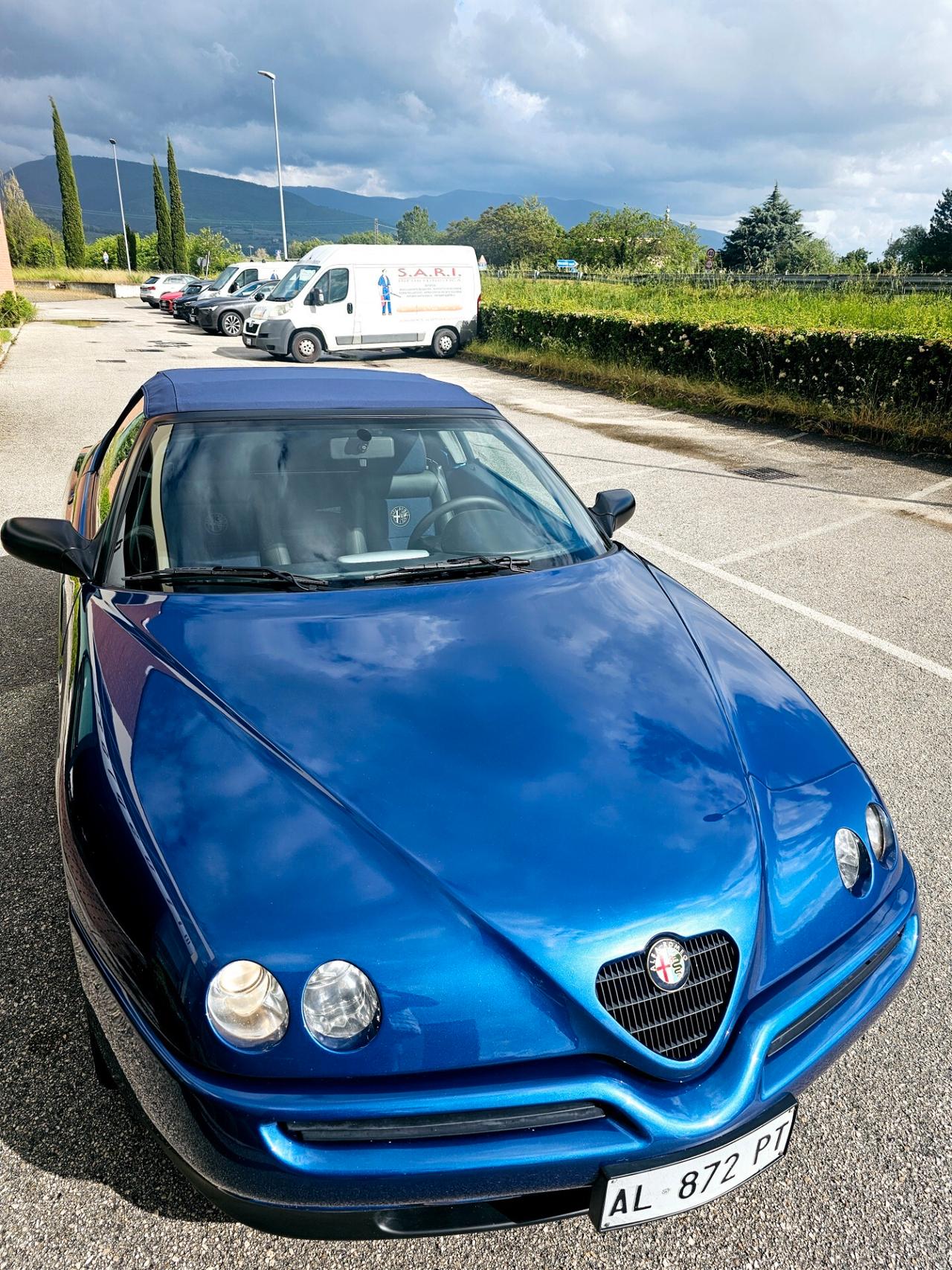 Alfa Romeo GTV Spider 2.0i 16V Twin Spark cat Asi con CRsStupenda