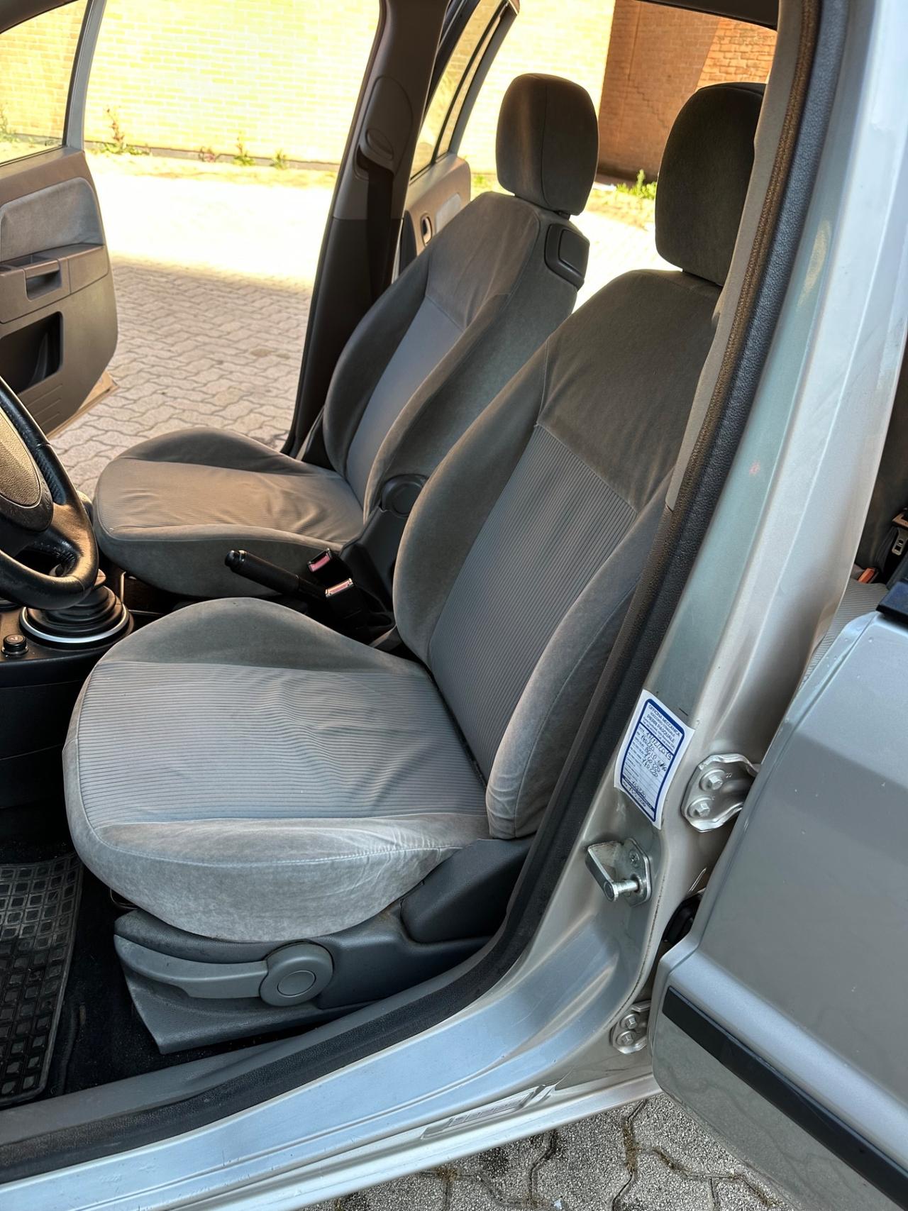 Ford Fusion 1.6 16V 5p. Plus