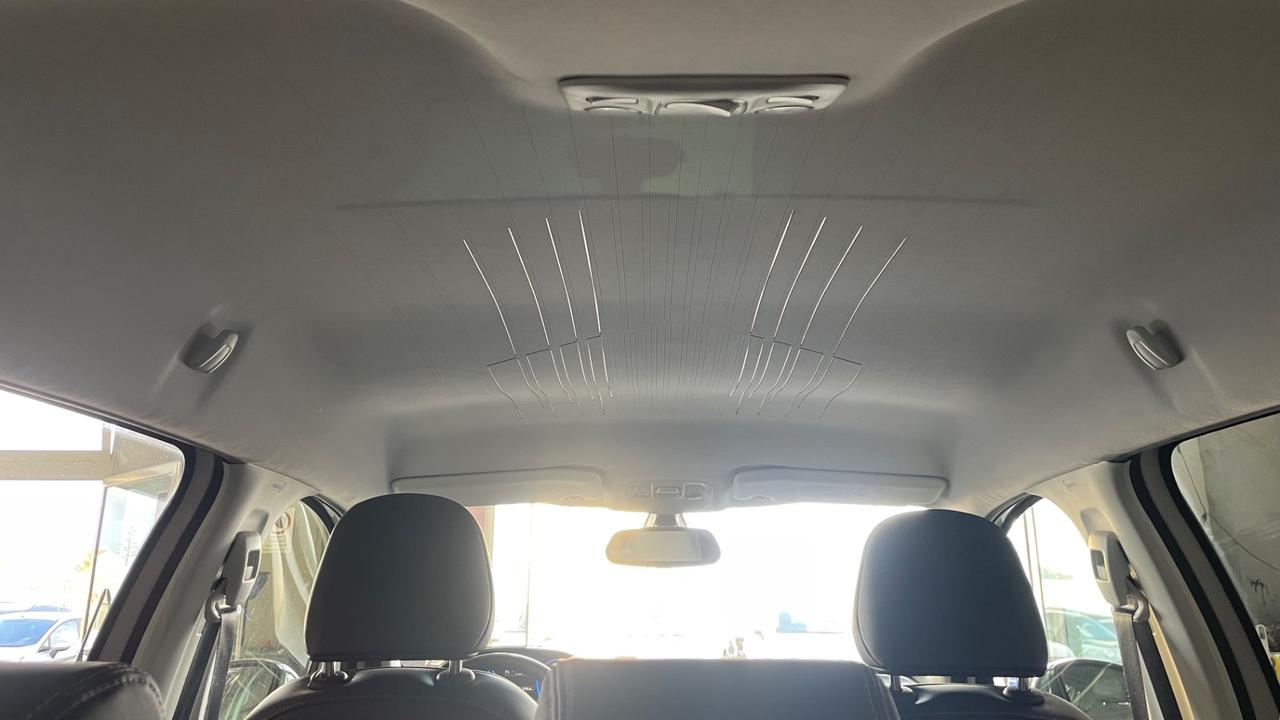 Peugeot 2008 1.6 e-HDi 115 CV Stop&Start Allure