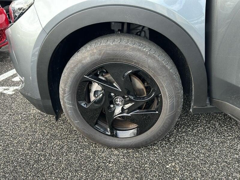 Alfa Romeo Junior 1.2 ibrida 145cv edct6