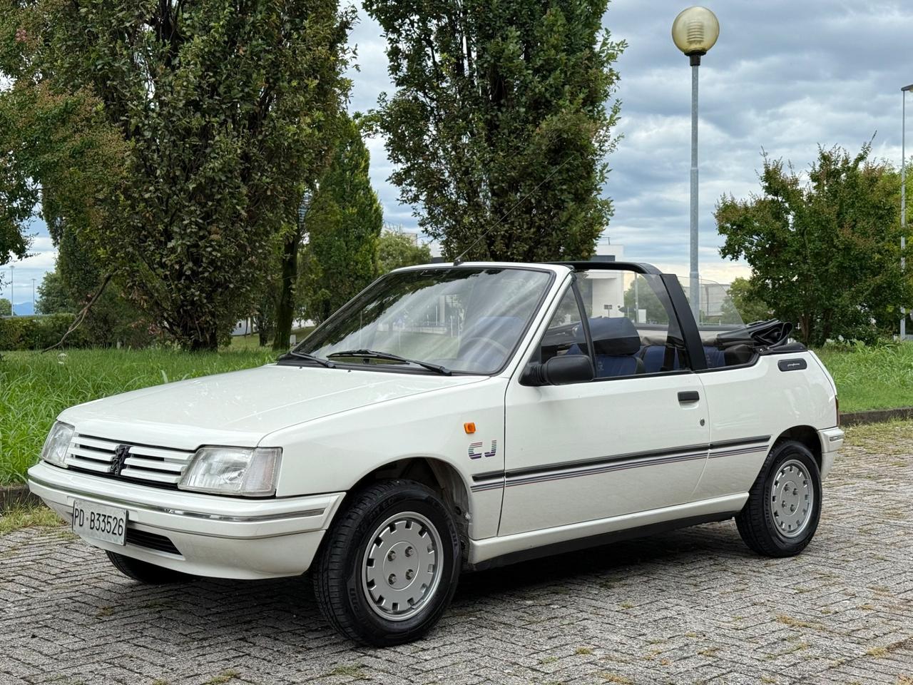 Peugeot 205 1.1i cat Cabriolet CJ