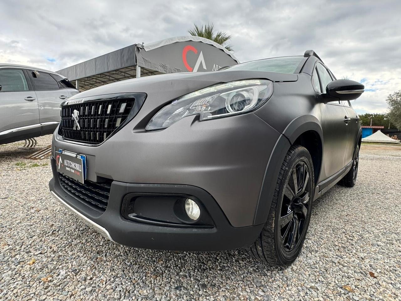 Peugeot 2008 BlueHDi 120 S&S Black Matt
