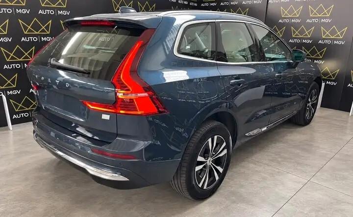 Volvo XC60 T6 Recharge Plug-in Hybrid AWD automatico Plus Bright