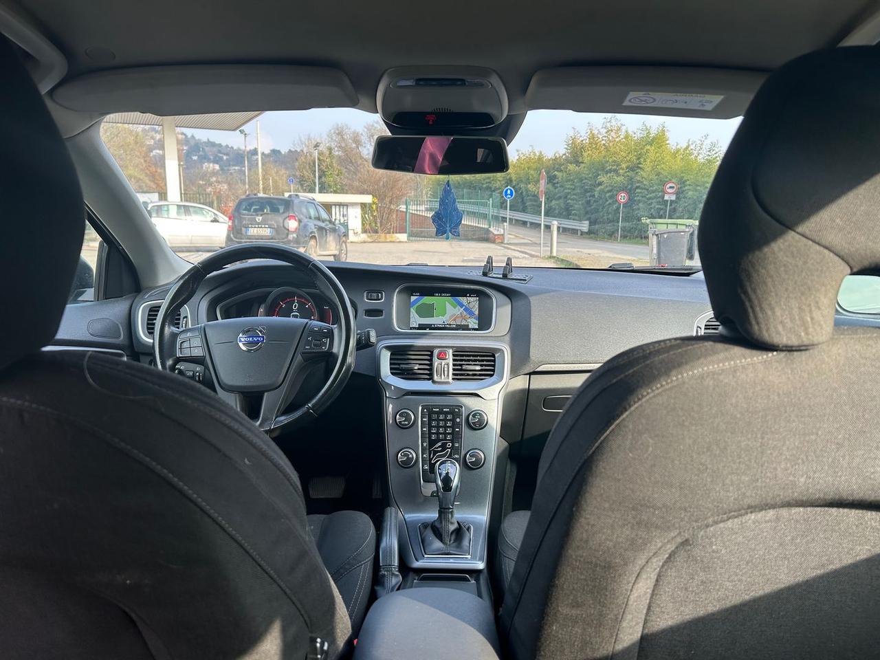 Volvo V40 Kinetic 2.0 D3 #9721