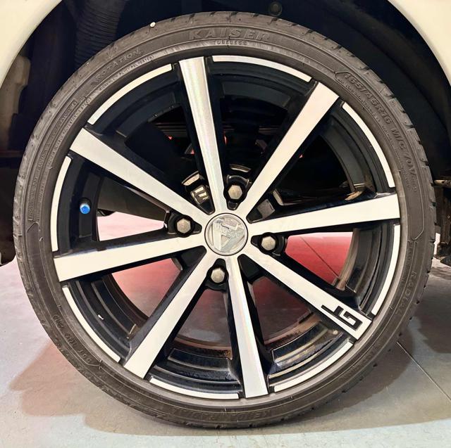AIXAM GTI GTI CARBON LOOK ! UNICO PROPRIETARIO!! CARPLAY
