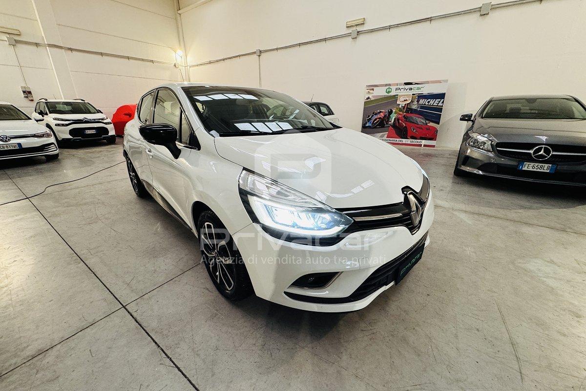 RENAULT Clio dCi 8V 90 CV 5 porte Moschino Intens