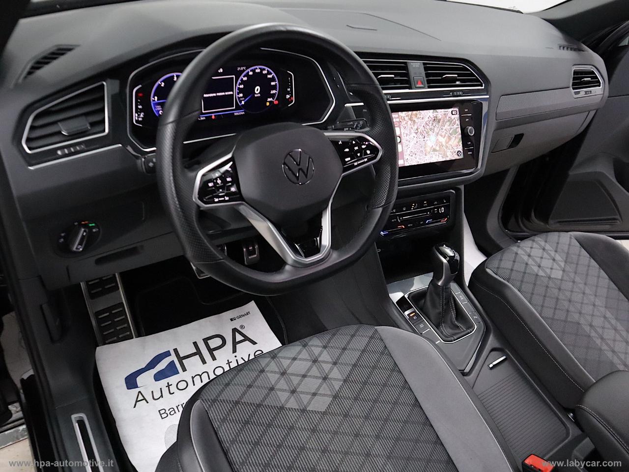 VOLKSWAGEN Tiguan 2.0TDI DSG R-LINE LED IQ-LIGHT NAVI PELLE RETROCAMERA