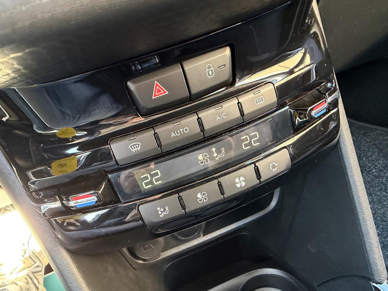 Peugeot 2008 BlueHDi Allure