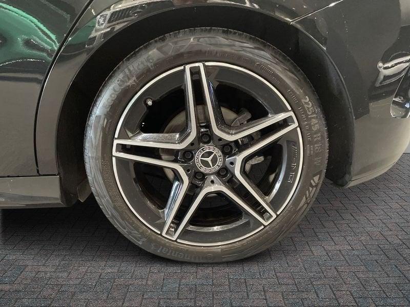 Mercedes-Benz Classe B 180 d AMG Line Premium auto