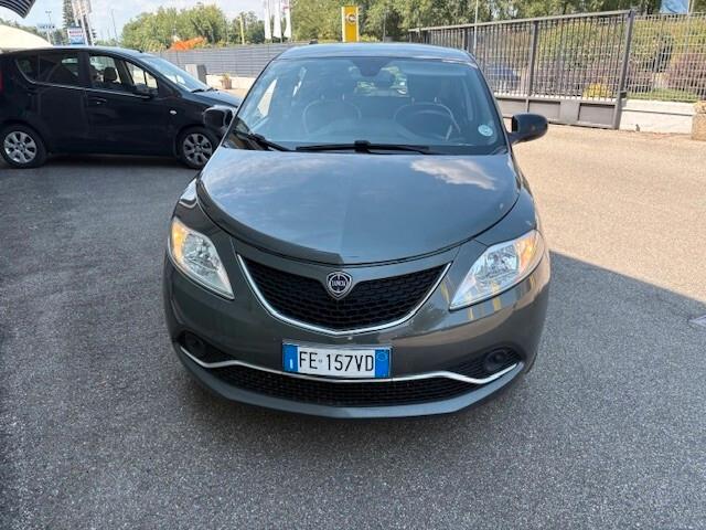 Lancia Ypsilon 1.2 69 CV 5 porte GPL Ecochic Gold