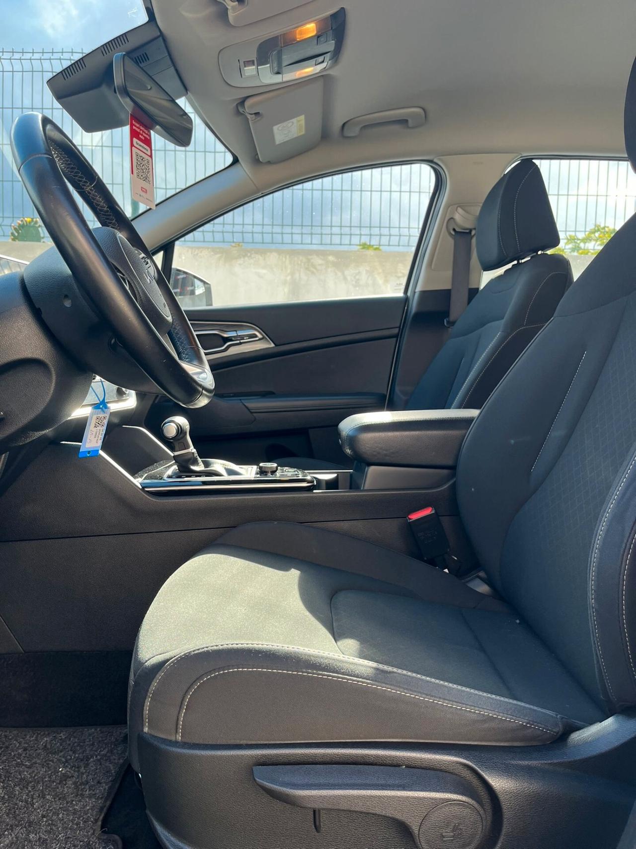 Kia Sportage 1.6 CRDi MHEV Business