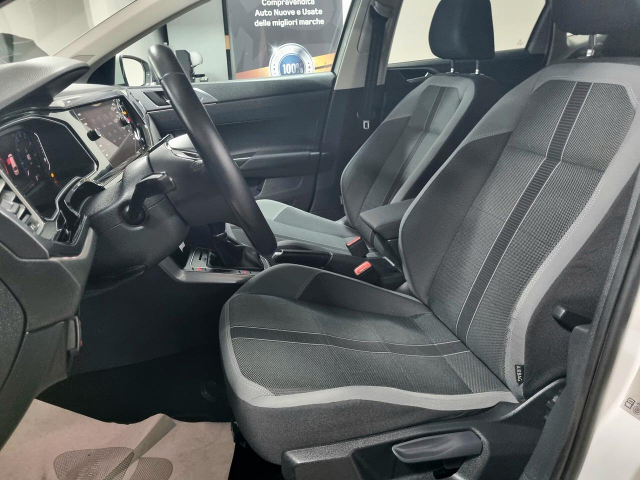 VOLKSWAGEN POLO 1.0 TSI 5p. R-LINE