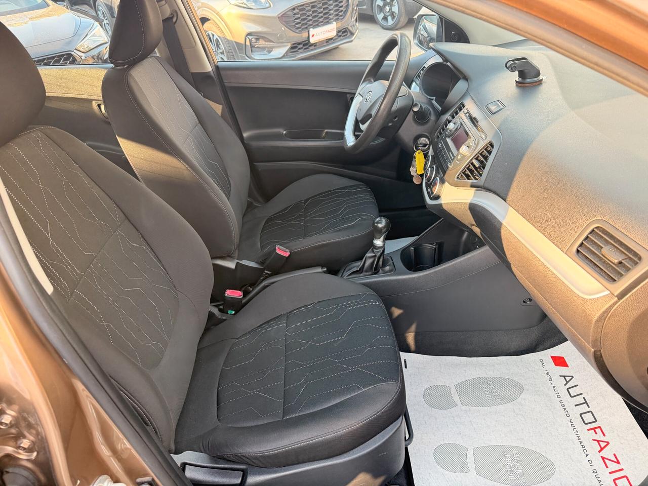 Kia Picanto 1.0 12V 5 porte Easy