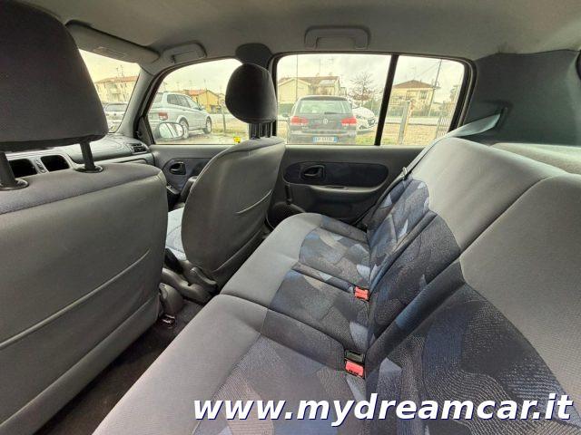 RENAULT Clio 1.2 cat 5 porte Expression