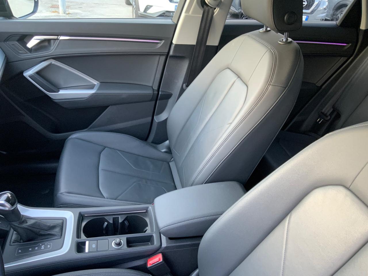 Audi Q3 35 TDI quattro S tronic Business Advanced