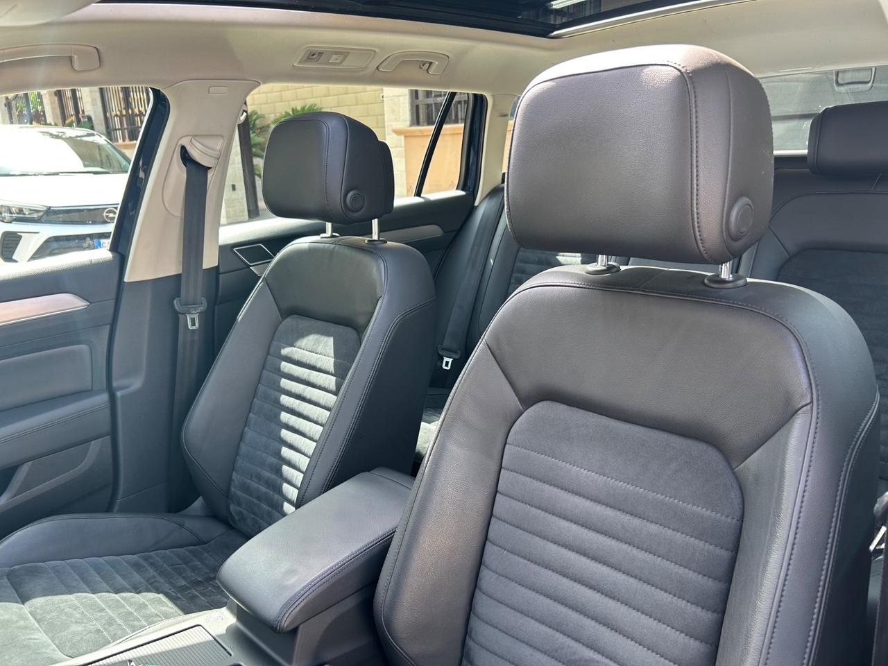 Volkswagen Passat Variant 2.0 TDI 190 CV DSG Highline BlueMotion Tech.