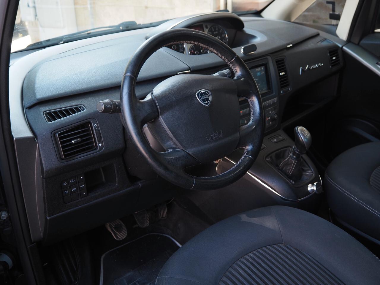 Lancia MUSA 1.4 16V Oro Plus euro 5