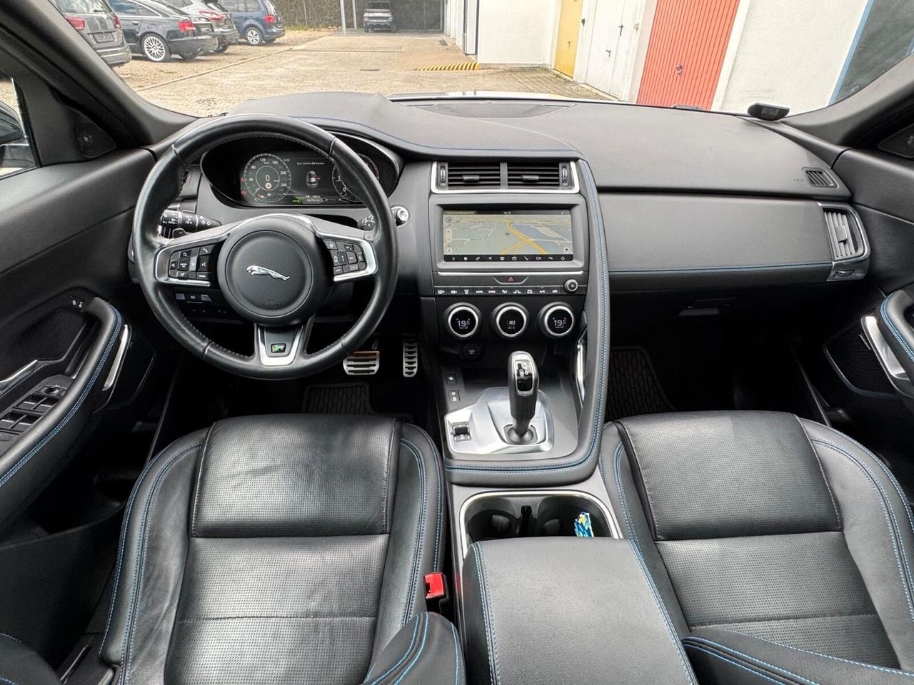 Jaguar E-Pace 2.0D 150 CV AWD aut. R-Dynamic S