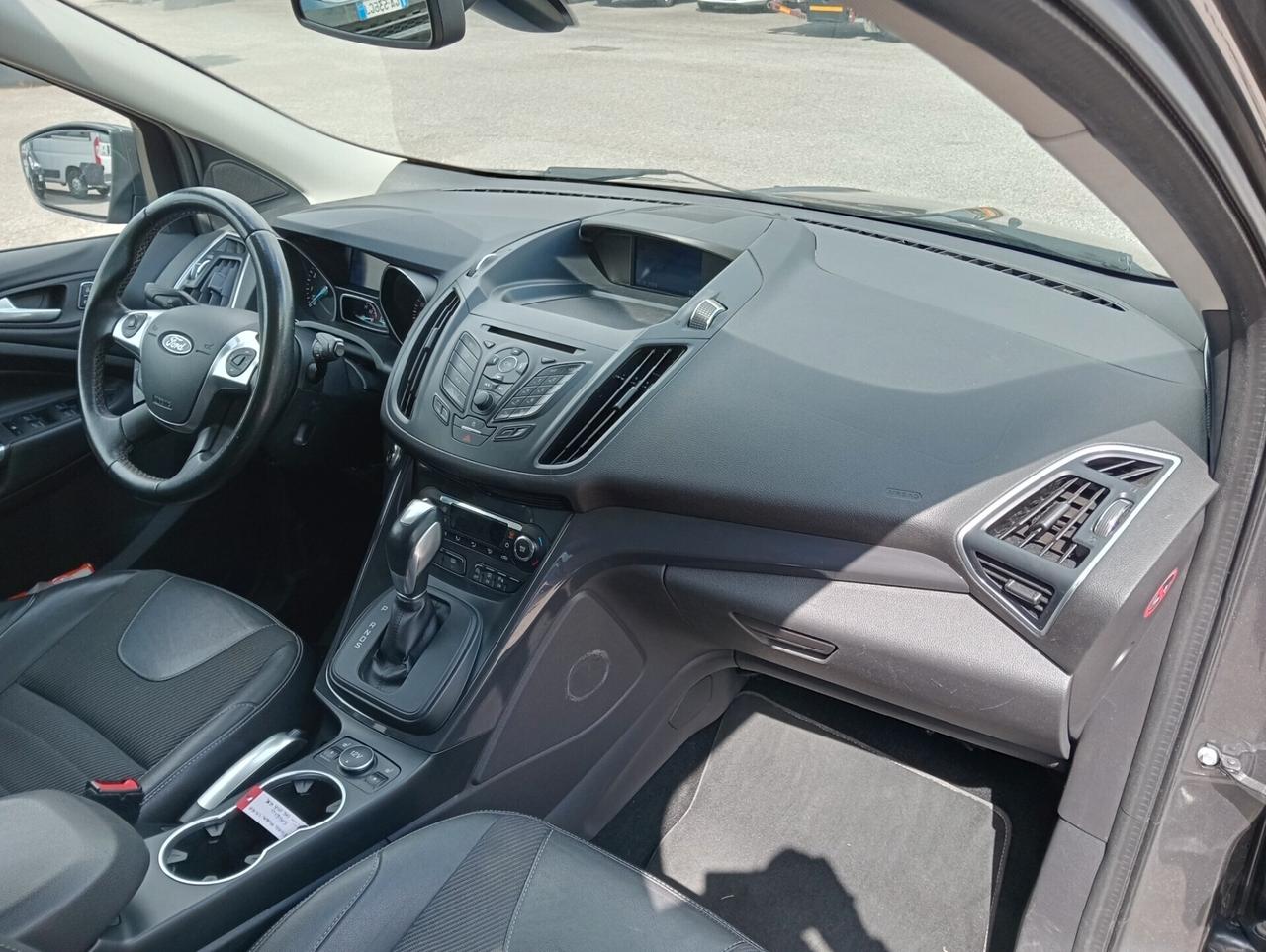 Ford Kuga 1.5ecob. TITANIUM 4X4 Automatica