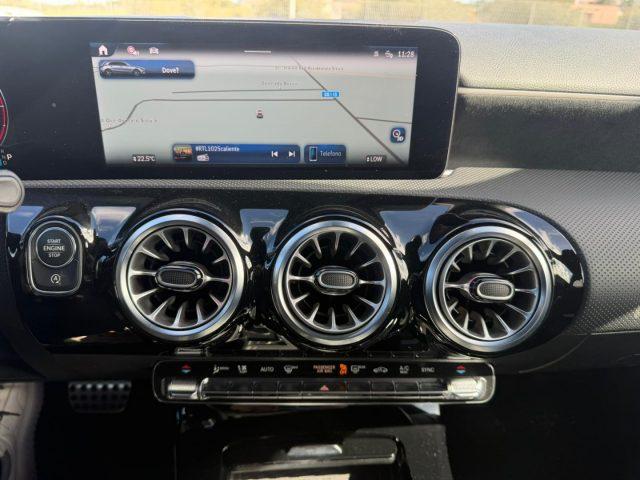 MERCEDES-BENZ A 200 d Automatic AMG Line Premium Night Edition