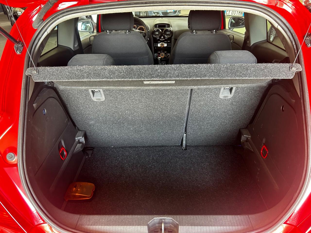 Opel Corsa 1200 GPL 2030 neopatentati