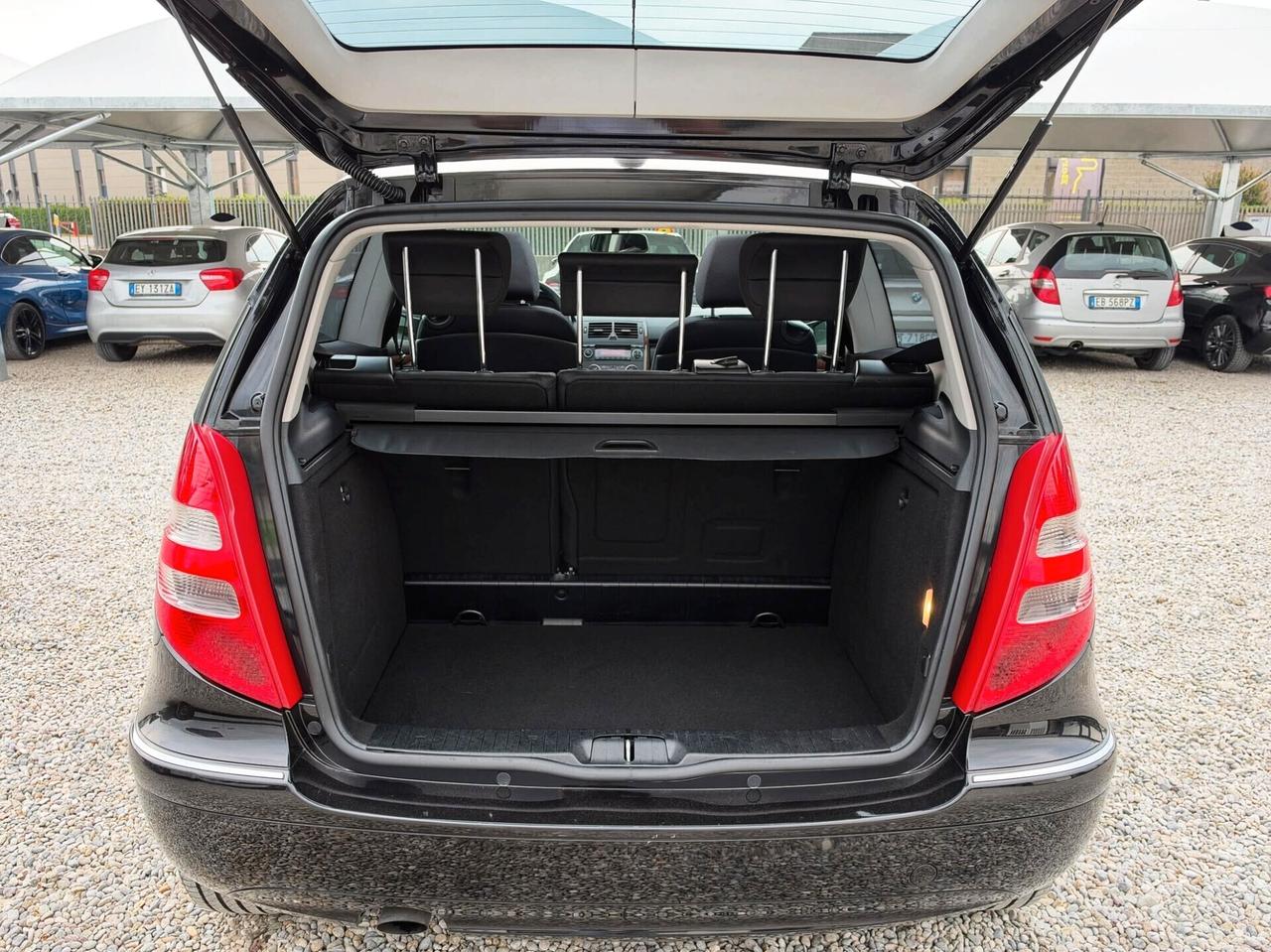 Mercedes-benz A 150 Coupé Elegance TETTO PANORAMICO OK NEOPATENTATI