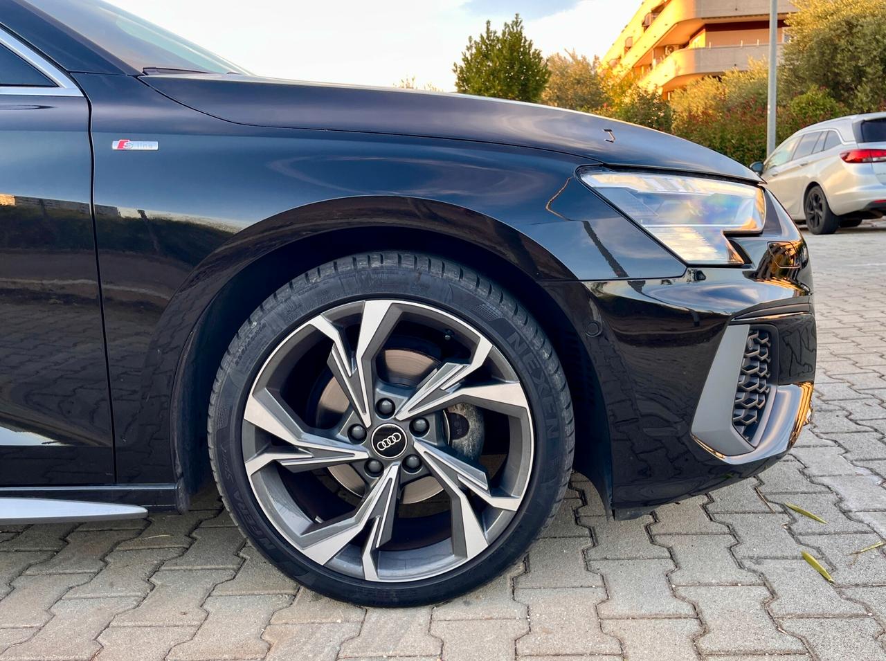 Audi A3 SPB 35 TDI S tronic line edition