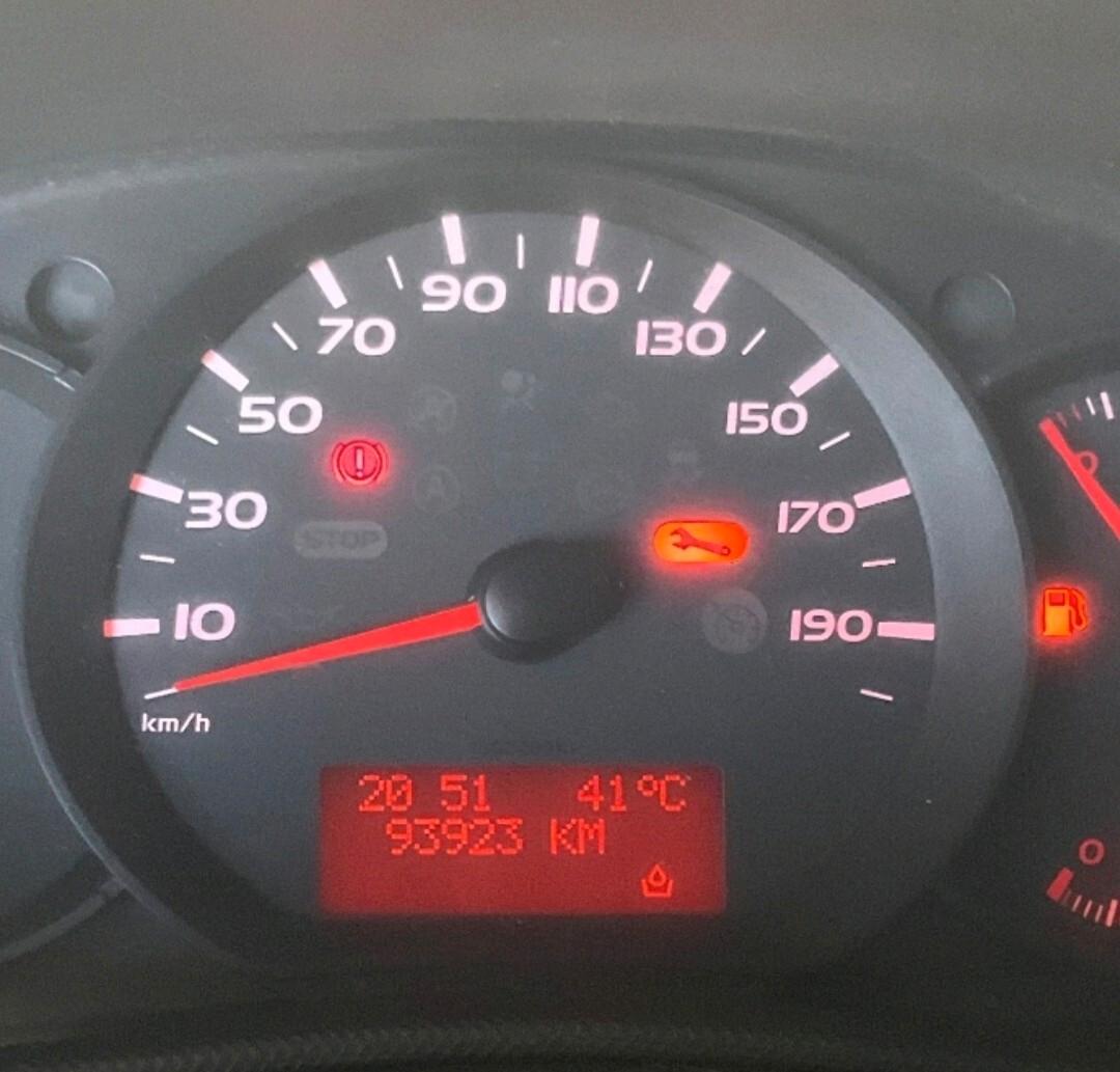 Nissan NV 400 l1 h1