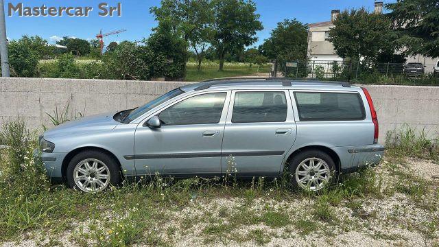 VOLVO V70 V70 II 2000 2.4 d5 Optima tg. CE107WR